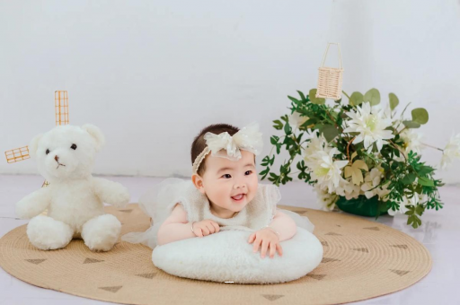 代怀哪里最便宜几个月宝宝可以吃水果